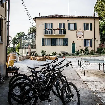 Tenuta San Rocco 3* 콘자노