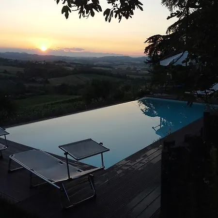 Tenuta San Rocco 3* Conzano